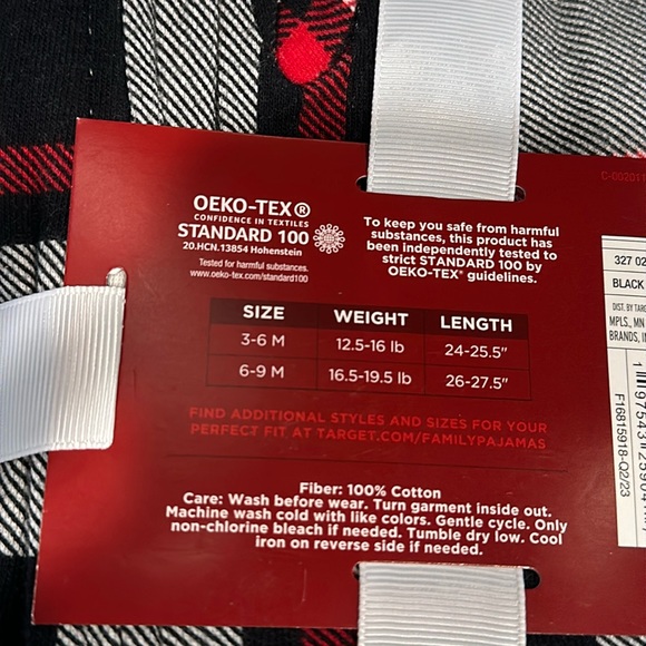 Wondershop Holiday Black/White/Red Plaid Baby Sleeper Size 3-6 Months NEW - Picture 3 of 5